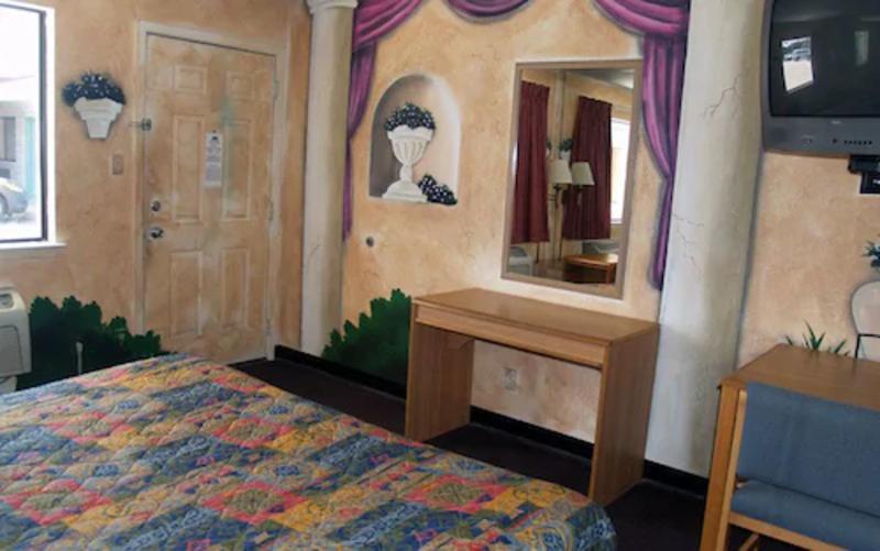 River Inn Motel San Antonio Exterior photo